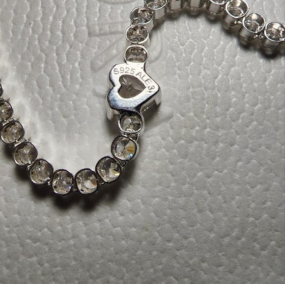 Pandora Sparkling Heart Tennis Bracelet - Picture 9 of 9